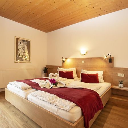 Haus Sonnleitn Hotel Altenmarkt im Pongau Exterior foto
